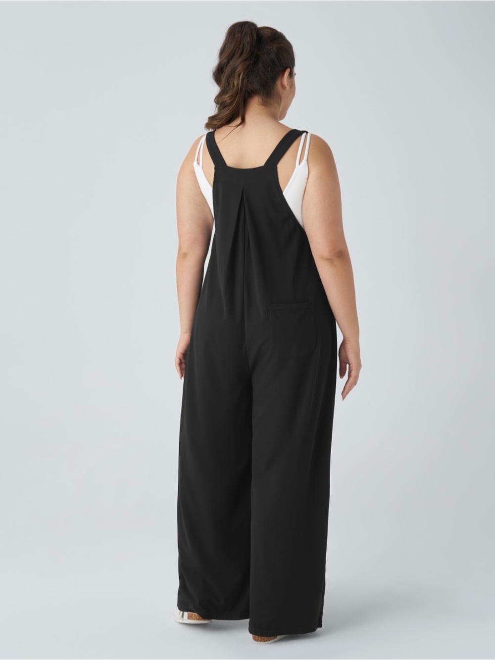 HALARA Black Wide-Leg Overall Jumpsuit - Picture 2 of 6